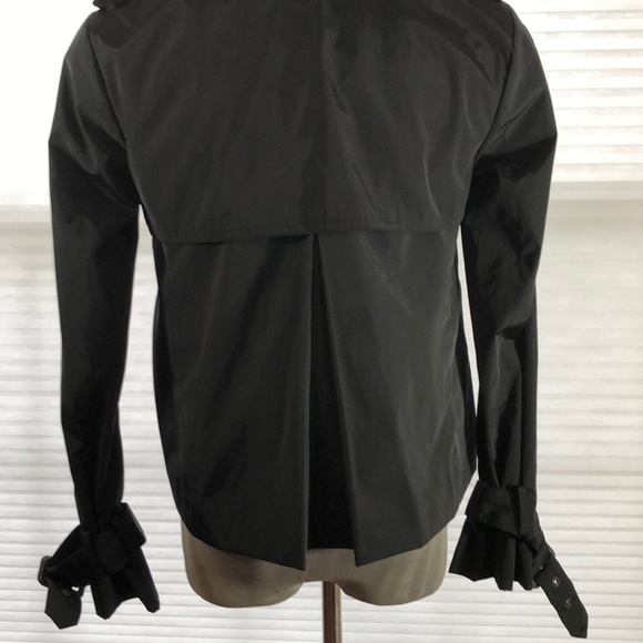 Banana Republic trench style rain jacket. XS - Picture 7 of 10